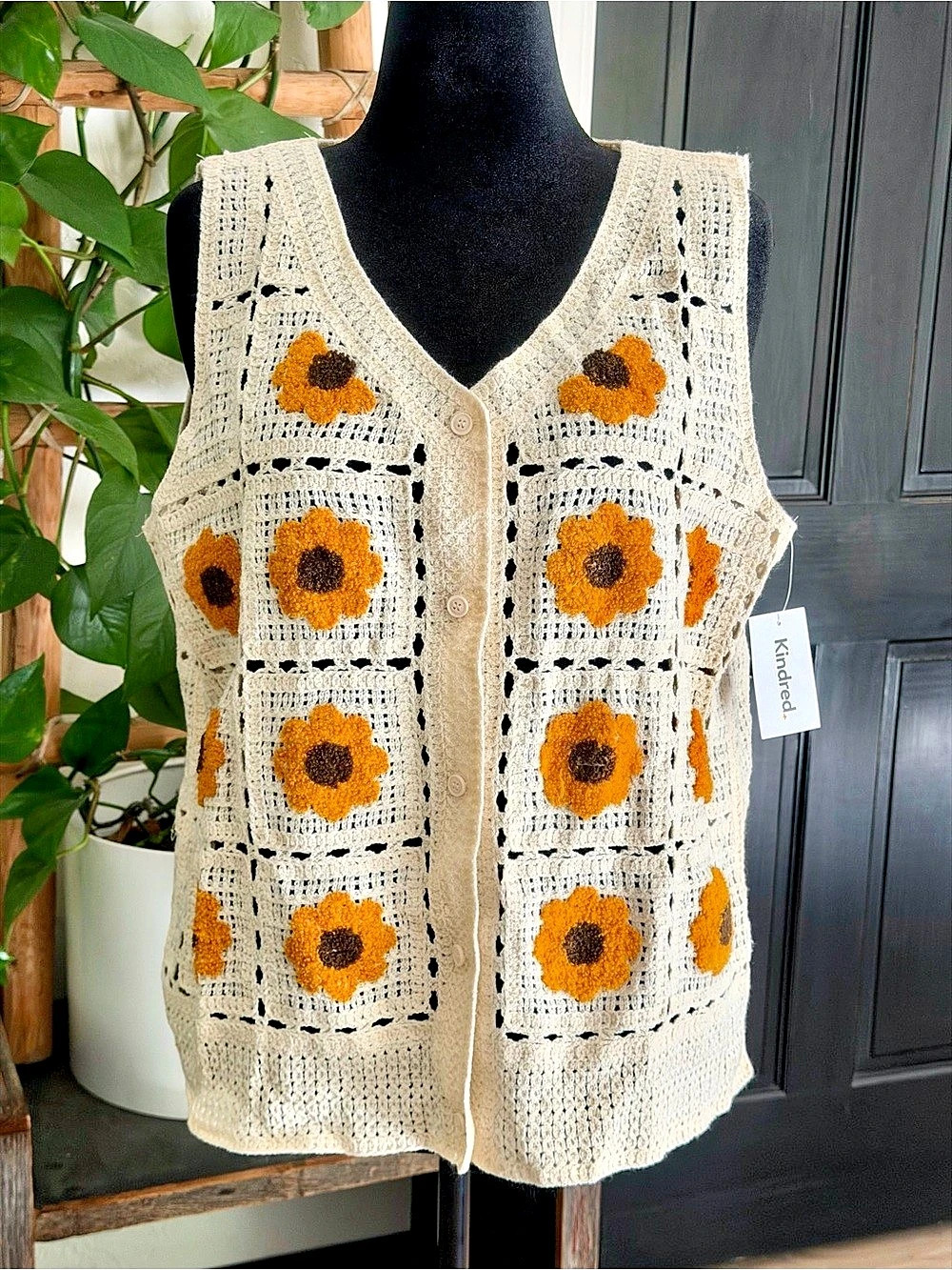 Kindred Crochet Sweater Vest Sunflower Granny Square Cream Cottagecore Fall 2X